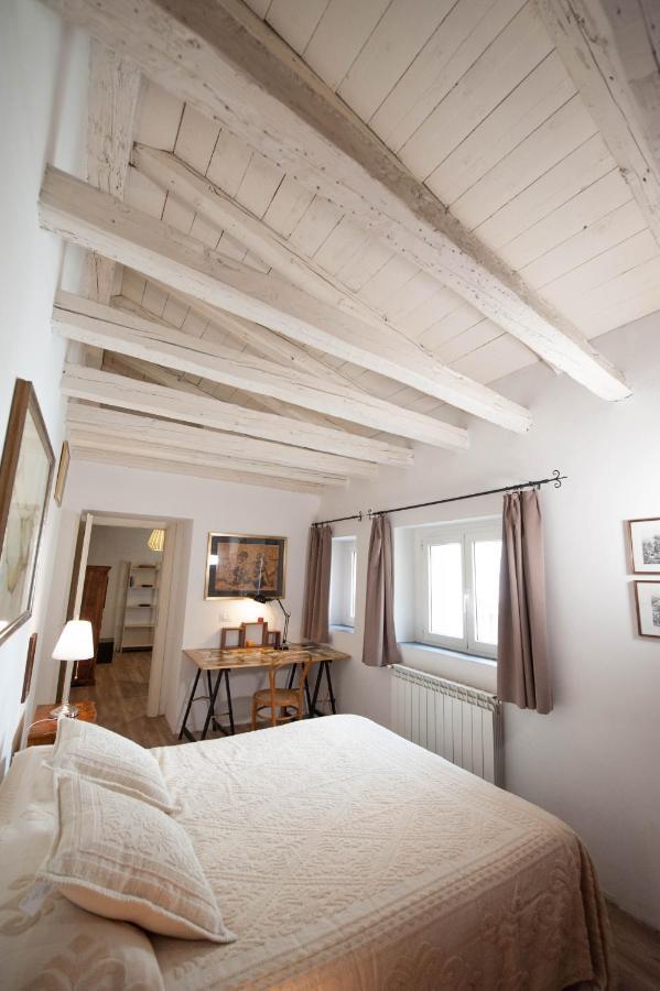 Serravallo'S Apartments Big Trieste Esterno foto